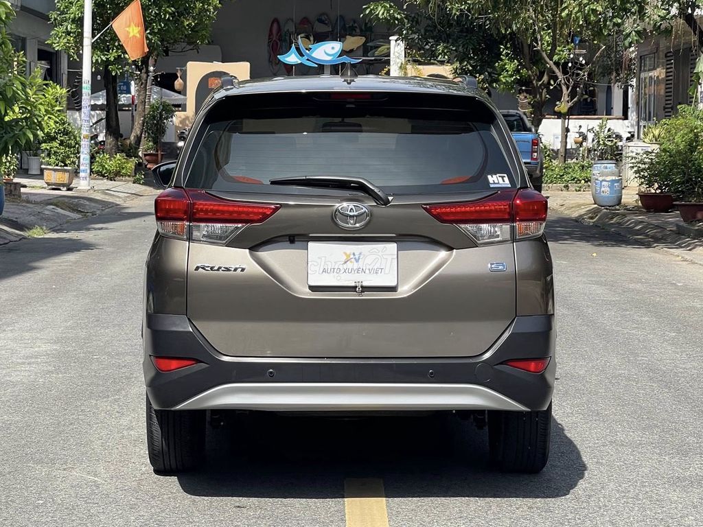 Toyota Rush 1.5S AT 2021 Màu Nâu Xe Gia Đình. Mua bán Ô tô tại Thành phố Thủ Đức Tp Hồ Chí Minh được đăng bởi Auto Xuyên Việt hình 5