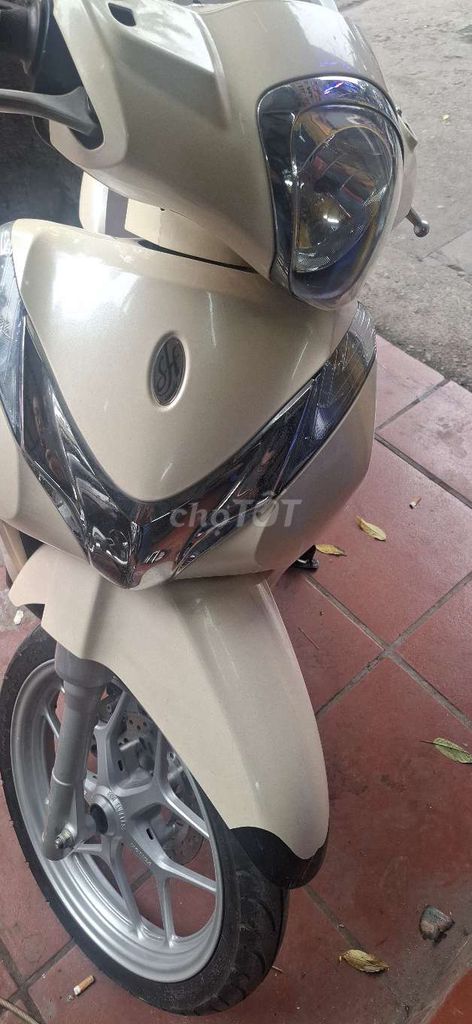 Bán xe SH mode đời 2019. Mua bán Xe máy tại Quận Hoàng Mai Hà Nội được đăng bởi Đỗ Hùng hình 3