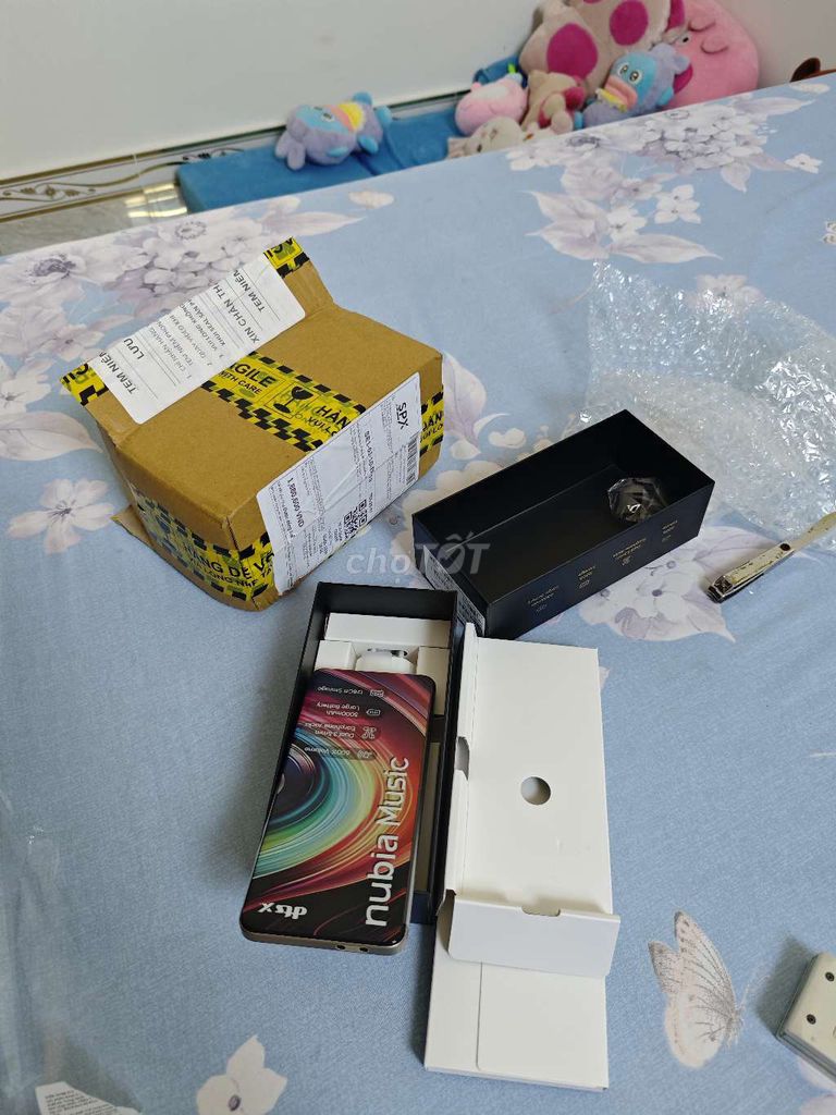 Nubia mới về rẻ nhất nguyên hộp chip mạnh pin 5000. Mua bán Điện thoại tại Thành phố Thủ Đức Tp Hồ Chí Minh được đăng bởi Saidola Usa hình 1