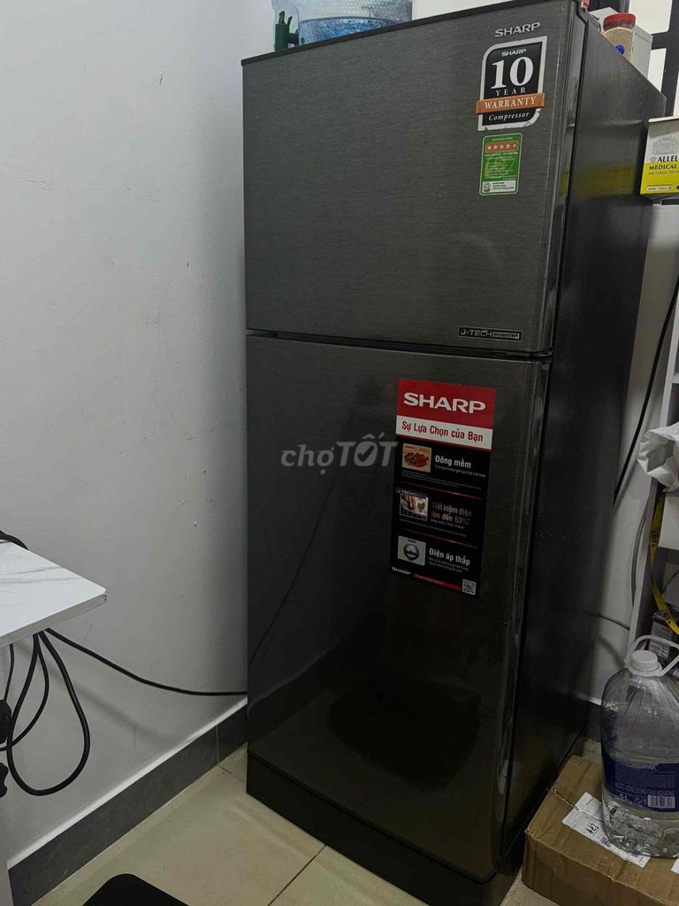 Tủ lạnh Sharp 196L J-Tech Inverter Xám. Mua bán Tủ lạnh tại Quận Phú Nhuận Tp Hồ Chí Minh được đăng bởi Trung Lưu Duy hình 1
