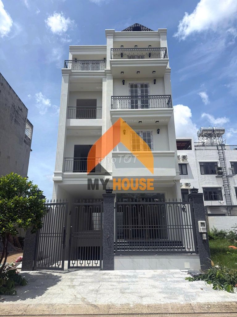 UNBOX VILLA MỚI XÂY TRUNG TÂM Q2 5PN CÓ THANG MÁY KDC MỚI GIÁ SIÊU TỐT