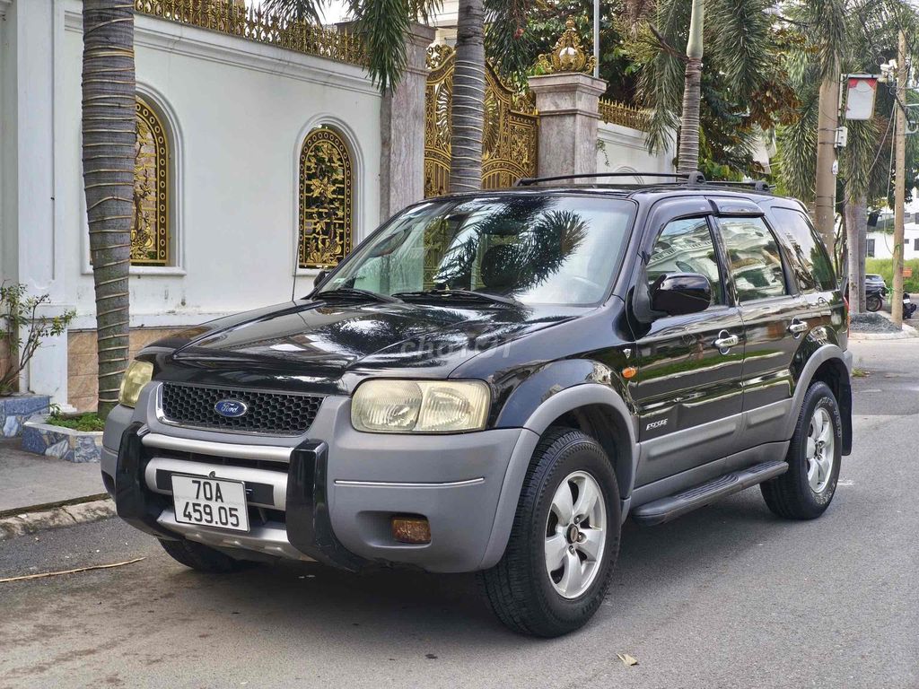 Ford Escape 2002 XLT 3.0 AT 4X4 bản Limited xe đep