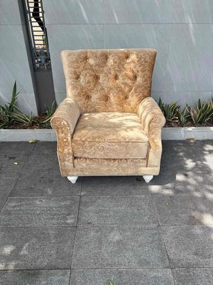 sofa . sofa tân cổ điển . sofa nhập khẩu. Mua bán Bàn ghế tại Quận Tân Phú Tp Hồ Chí Minh được đăng bởi  Diep Nguyen
