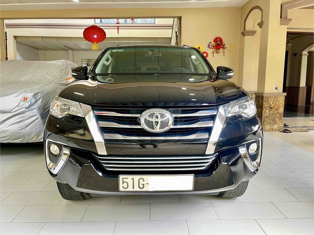 Toyota Fortuner 2017 2.7V 4x2 AT. Xe gia đình. Mua bán Ô tô tại Quận 7 Tp Hồ Chí Minh được đăng bởi Ô tô Thái Hiền hình 1