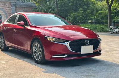 Mazda3 1.5 Luxury 2023 – Mới về. Mua bán Ô tô tại Quận Long Biên Hà Nội được đăng bởi Đức Trung