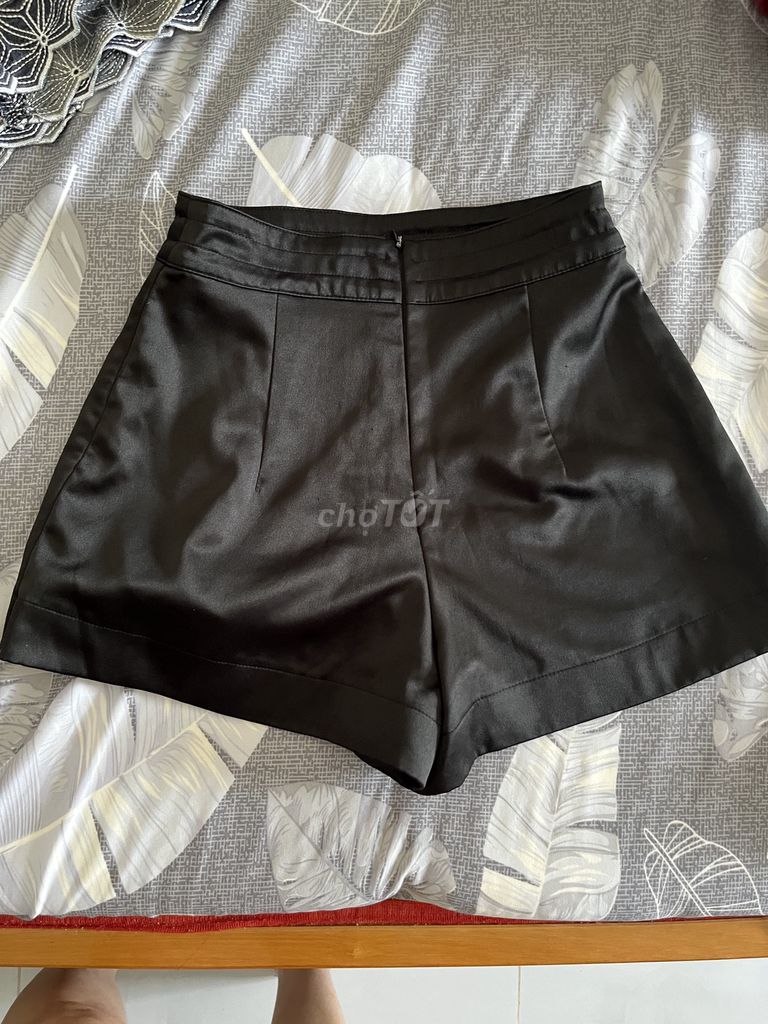 Quần giả váy nữ Đen size M. Mua bán Quần áo tại Huyện Bình Tân Vĩnh Long được đăng bởi Tố Uyên hình 1