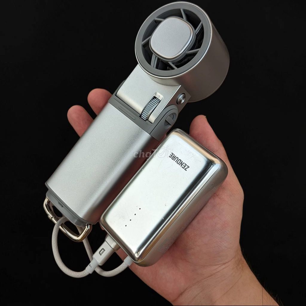 Quạt mini cầm tay JF181 Vỏ Nhôm Cao Cấp. Mua bán Quạt tại Quận 12 Tp Hồ Chí Minh được đăng bởi Techcent Việt Nam hình 1