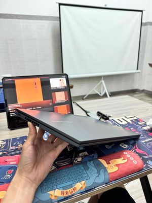 Laptop Asus Vivobook i5 Th12 8/512