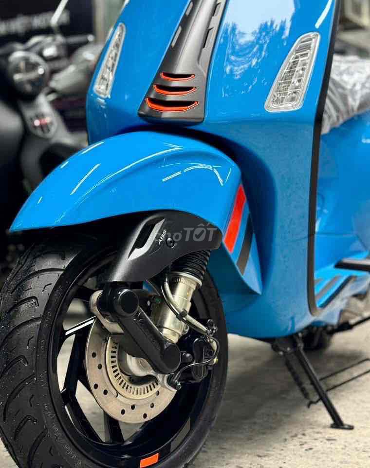 Piaggio Vespa Sprint S150 ABS 2024 Xanh. Mua bán Xe máy tại Quận Cầu Giấy Hà Nội được đăng bởi Tuấn Việt Motor hình 1