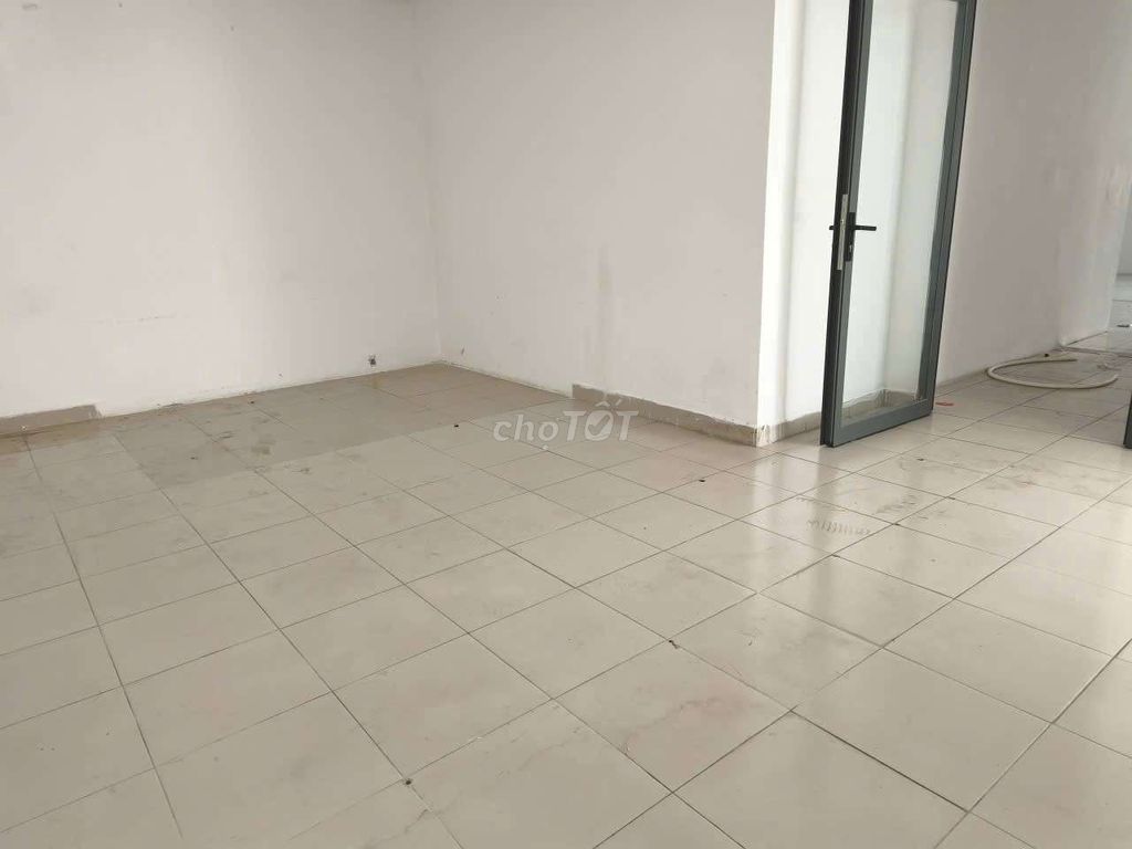 Аренда дома целиком 160 м² на главной дороге у AEON Tan Phu