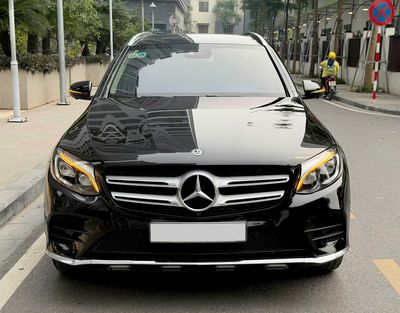 Mercedes GLC300 2018 Đen Kem. Mua bán Ô tô tại Quận Thanh Xuân Hà Nội được đăng bởi Nguyễn Tuấn Hoàng