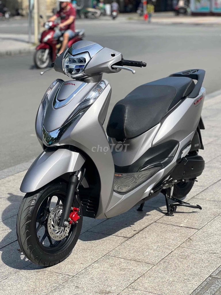 ❤️ Lead 125 đời 2020 smarkey up4val bstp 9chủ. Mua bán Xe máy tại Quận 11 Tp Hồ Chí Minh được đăng bởi Hưng Từ hình 8