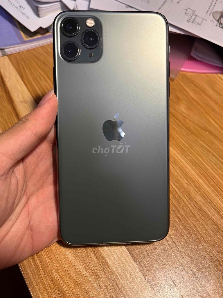 iPhone 11 Pro Max cần đổi sang ngang android. Mua bán Điện thoại tại Quận Thanh Xuân Hà Nội được đăng bởi Hiếu  hình 1