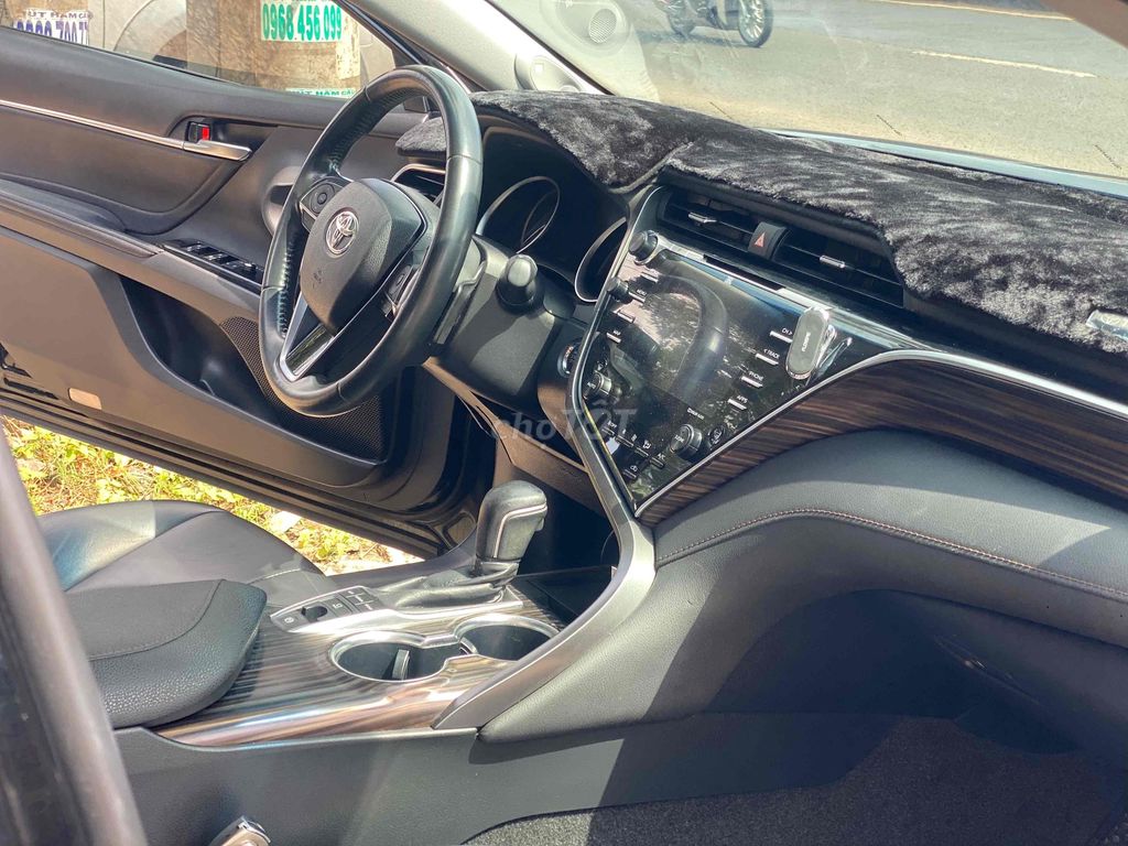 Toyota Camry 2019 2.5 Q. Mua bán Ô tô tại Thành phố Long Khánh Đồng Nai được đăng bởi Mr hiếu hình 11