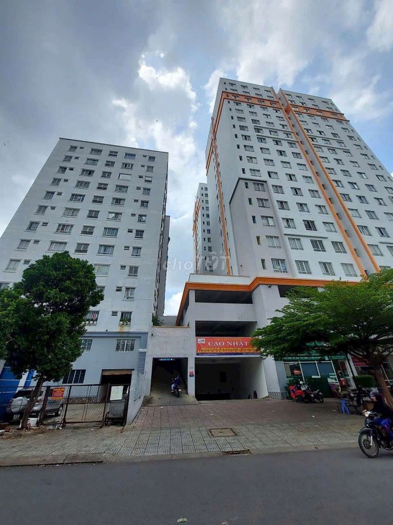 Căn hộ Bông Sao, DT 67m², 2PN, có ban công thoáng mát, tặng NTCC