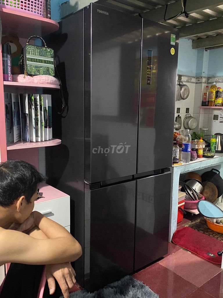 Phòng chật cần ra đi em tủ lạnh siêu to. Mua bán Tủ lạnh tại Thành phố Thuận An Bình Dương được đăng bởi Hoa Trần hình 1