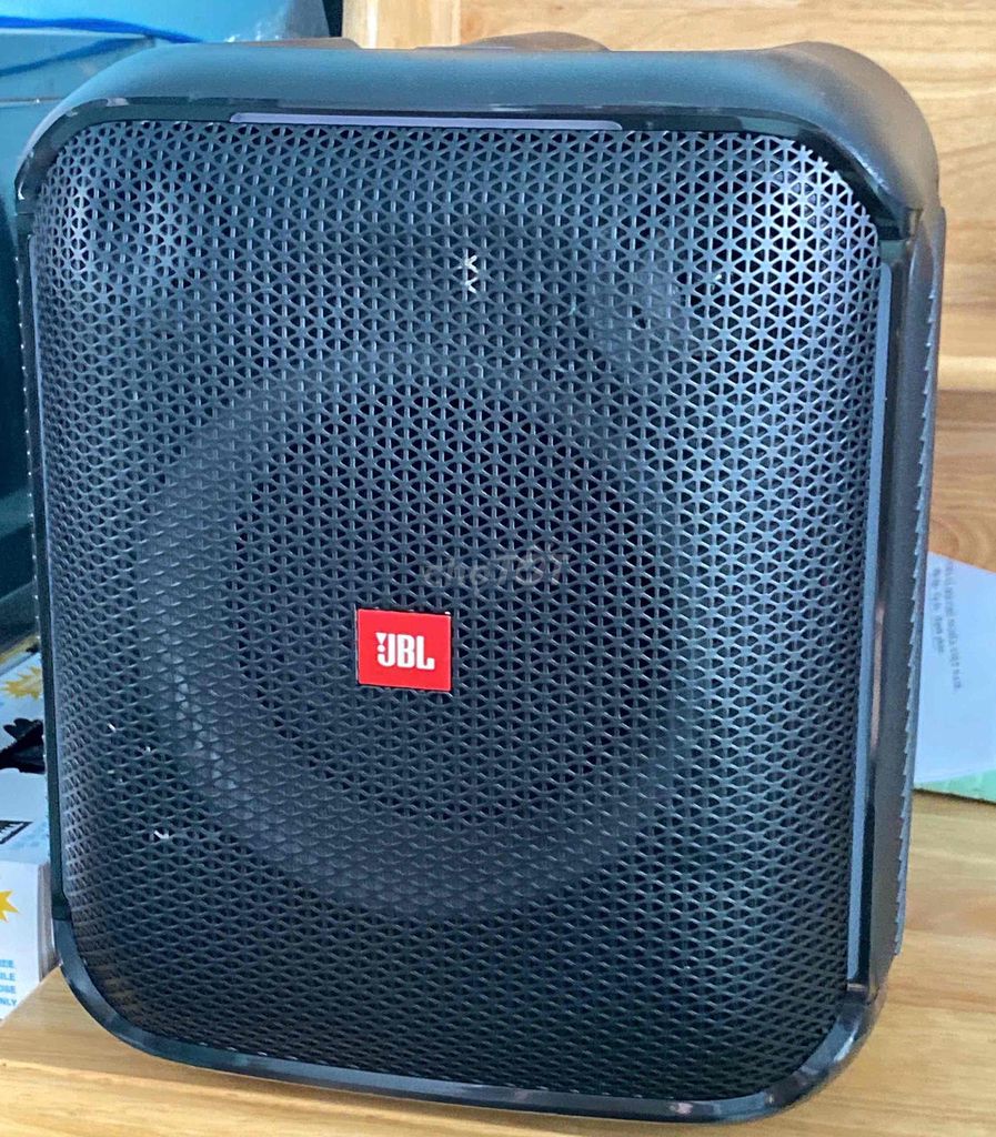 Loa Bluetooth JBL Đen. Mua bán Tivi, Âm thanh tại Huyện Củ Chi Tp Hồ Chí Minh được đăng bởi Quang Huy hình 1