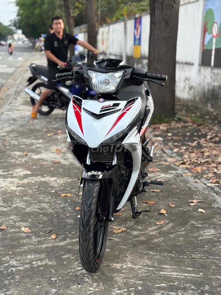 xe liền mới đẹp. Mua bán Xe máy tại Thị xã Bến Cát Bình Dương được đăng bởi xe máy trả góp tín nghĩa  hình 2