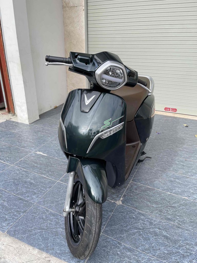 mình bán em vinfats đăng ký 2021 , pin sạc mua ạ. Mua bán Xe điện tại Quận Lê Chân Hải Phòng được đăng bởi Hải louis hình 1