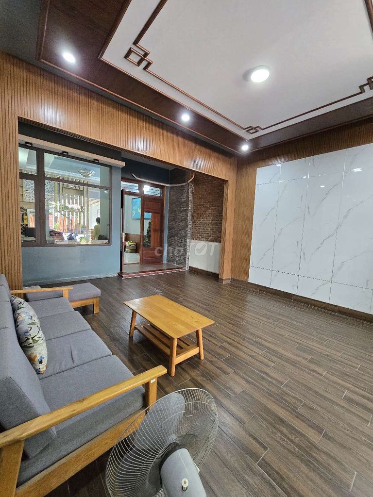 Дом с 3 спальнями в Quận Cẩm Lệ, Дананг — $424/мес, фото 1