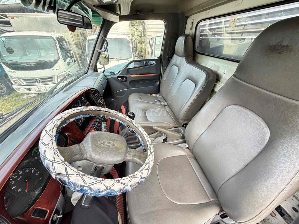 Hyundai HD99 2016 tải 6tấn5 thùng kín inox 5m zin. Mua bán Xe tải, xe ben tại Thành phố Thuận An Bình Dương được đăng bởi Diễm Phúc Ô Tô hình 9
