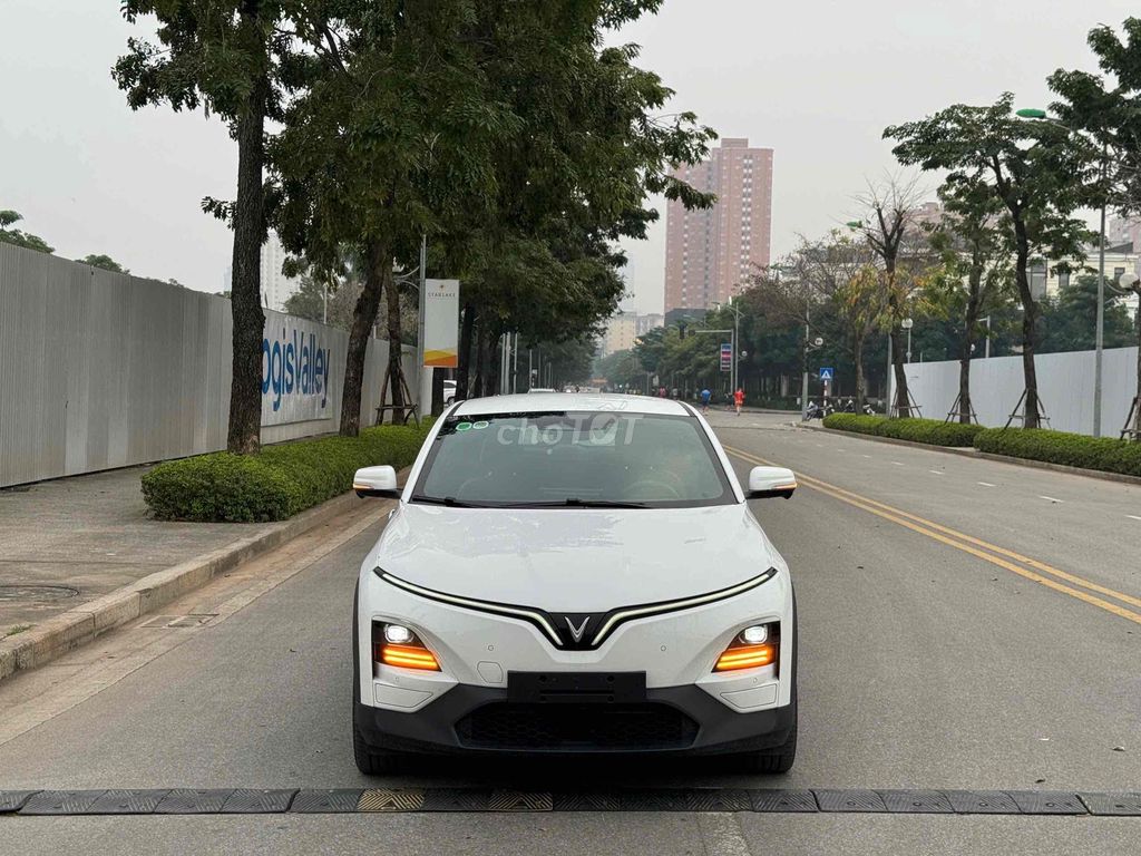 VinFast VF6 PLUS MUA PIN. Mua bán Ô tô tại Quận Cầu Giấy Hà Nội được đăng bởi MYCAR EV hình 2