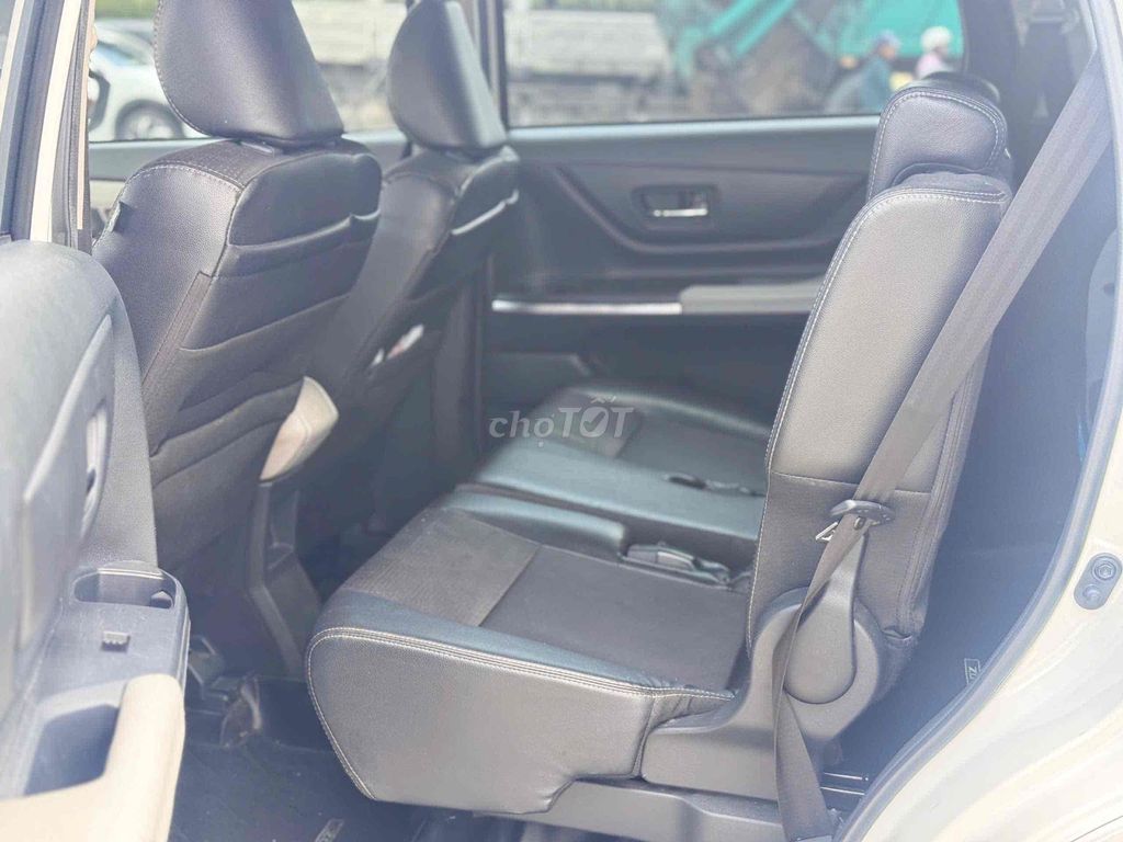 Toyota Veloz CVT 2023, есть поддержка автокредита