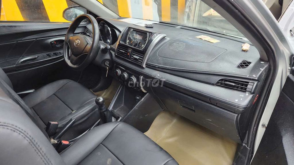 Toyota Vios 2015 1.3E 335.000km. Mua bán Ô tô tại Thành phố Thủ Dầu Một Bình Dương được đăng bởi Nguyễn Gia Bình Dương hình 2