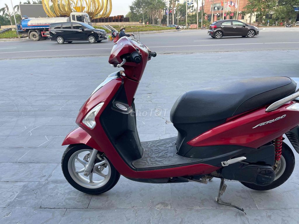 xe ga nhỏ gọn,cốp rộng. Mua bán Xe máy tại Thành phố Vinh Nghệ An được đăng bởi Mạnh Nhỏ hình 12