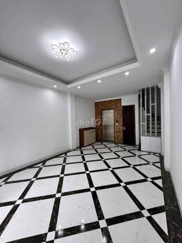 Аренда целого дома с лифтом и полной меблировкой