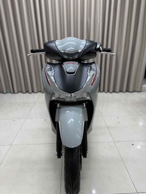 SH 160abs mới 100%ace cần bấm biển luôn. Mua bán Xe máy tại Quận Thanh Khê Đà Nẵng được đăng bởi THẾ MẪN CHUYÊN XE LƯỚT CÓ BÁN TRẢ GÓP 