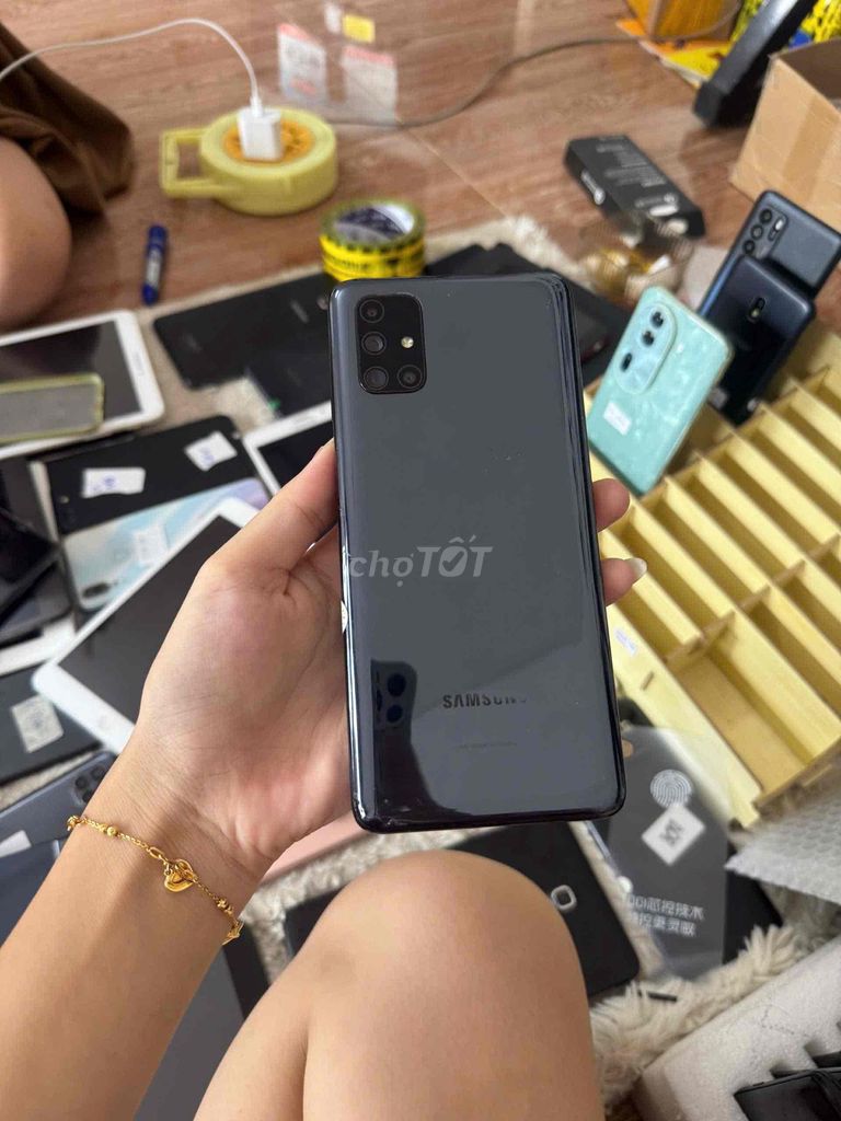 ss m51,8/128,full vân,sọc ẩn,pin7000,có nfc. Mua bán Điện thoại tại Thành phố Thủ Dầu Một Bình Dương được đăng bởi Phước Mobile hình 1