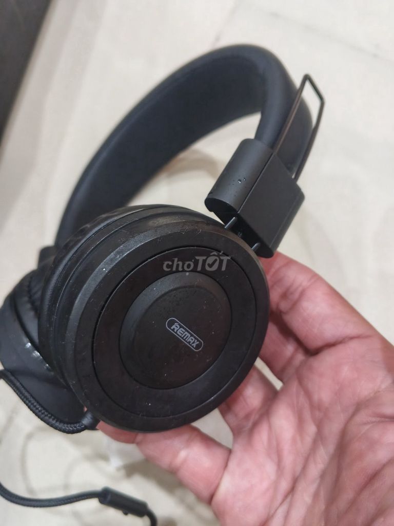 Thanh lý Headphone Remax-805 Tồn kho lâu. Mua bán Tivi, Âm thanh tại Quận 7 Tp Hồ Chí Minh được đăng bởi Nam hình 1