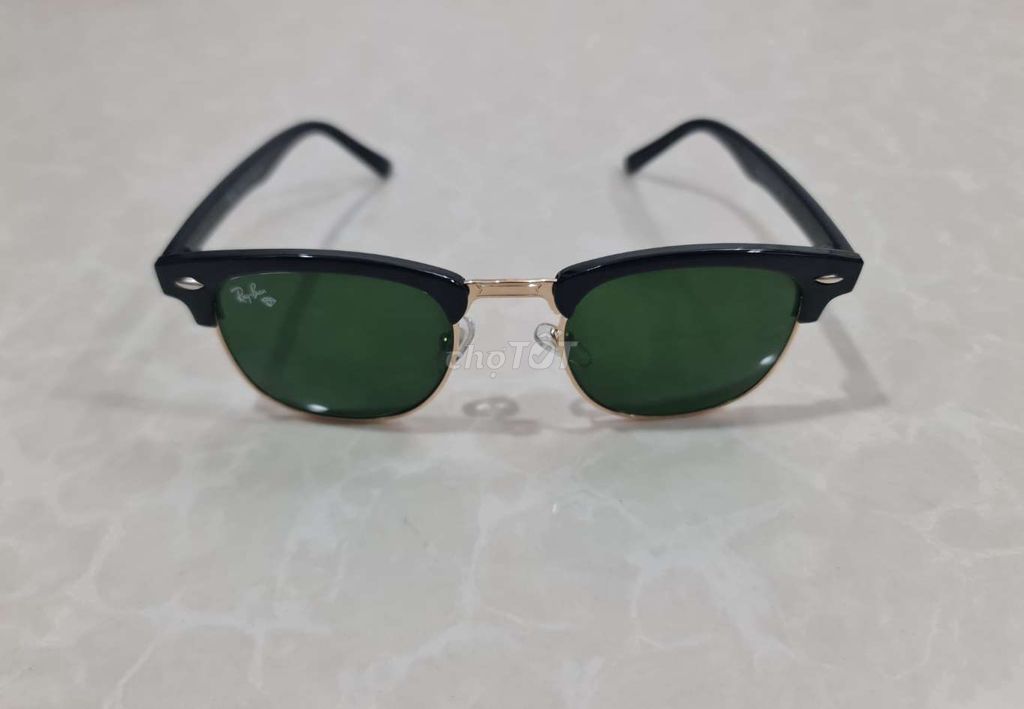 Rayban xịn sò