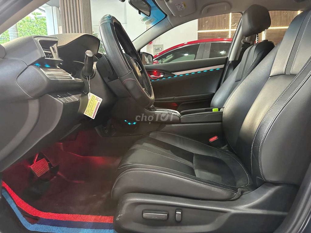 Honda Civic 2019 G 1.8L,màu xanh,41.000 km. Mua bán Ô tô tại Quận Bình Tân Tp Hồ Chí Minh được đăng bởi Son Do hình 12