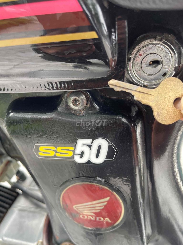 E bán 16,5 triệu cho ae thích thú.  Ss50 lên dáng. Mua bán Xe máy tại Quận Hà Đông Hà Nội được đăng bởi Vạn Tín hình 10