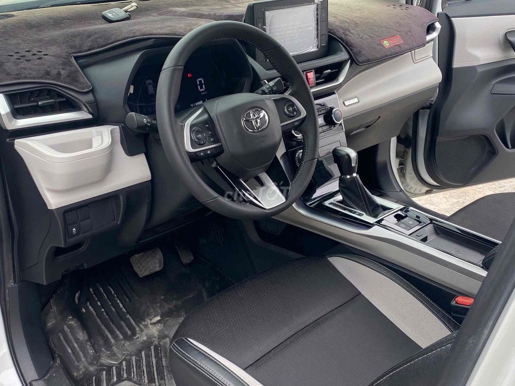 Toyota Veloz Cross 2022 - 520000 km. Mua bán Ô tô tại Huyện Thanh Trì Hà Nội được đăng bởi NHẬT DOANH AUTO  hình 5