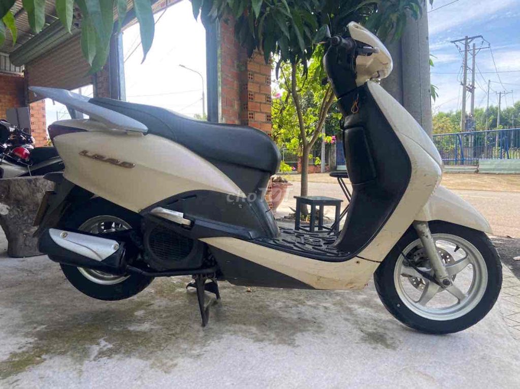 HONDA LEAD NHẬT MẪU MỚI MÂM CONG ĐÁ CHỐNG TẮT MÁY. Mua bán Xe máy tại Huyện Thống Nhất Đồng Nai được đăng bởi CHODONGNAI youtube video hình 6