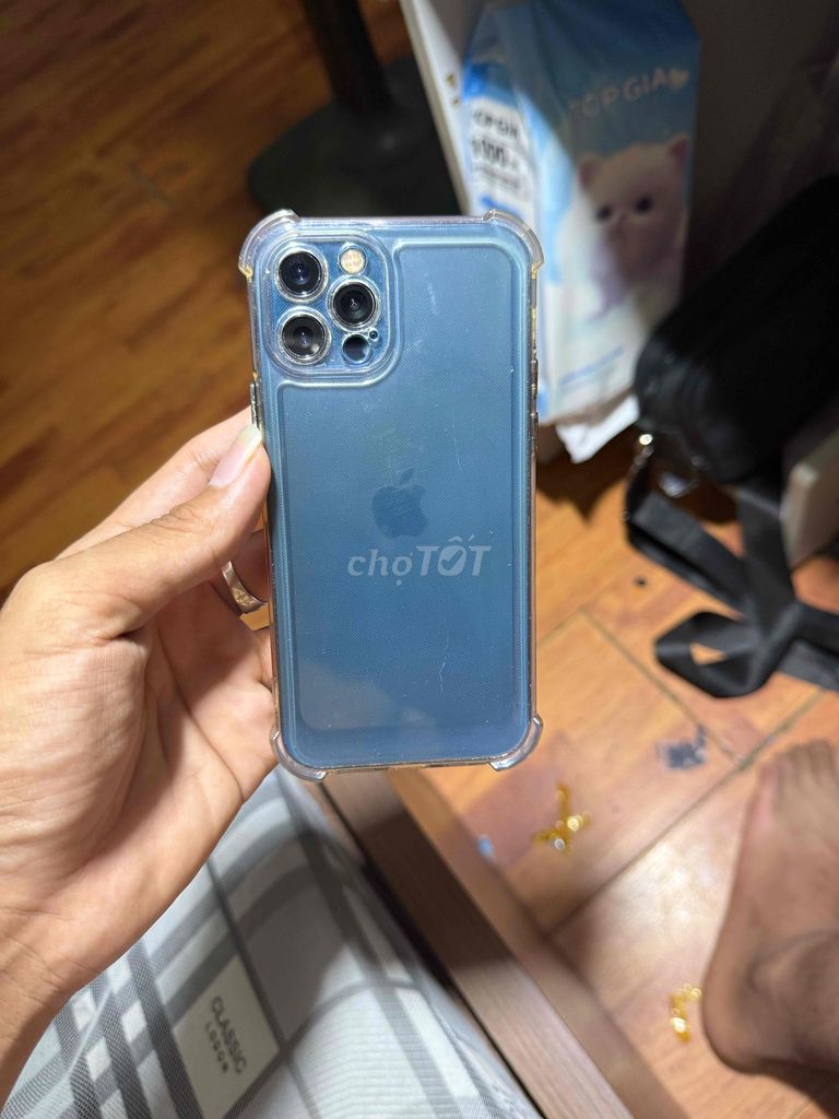 12pro qte mất face bán gl xuống. Mua bán Điện thoại tại Quận Ba Đình Hà Nội được đăng bởi long  hình 1