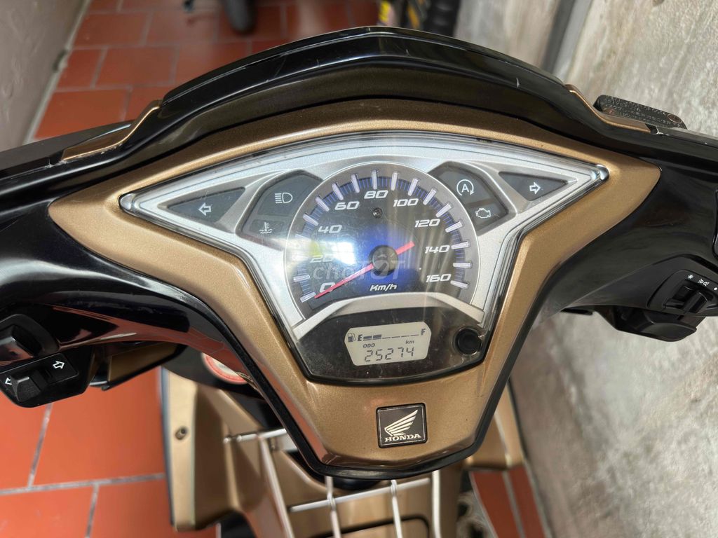 Bán để đổi xe cho vợ. Mua bán Xe máy tại Quận Lê Chân Hải Phòng được đăng bởi Trần Kim Tuấn hình 2