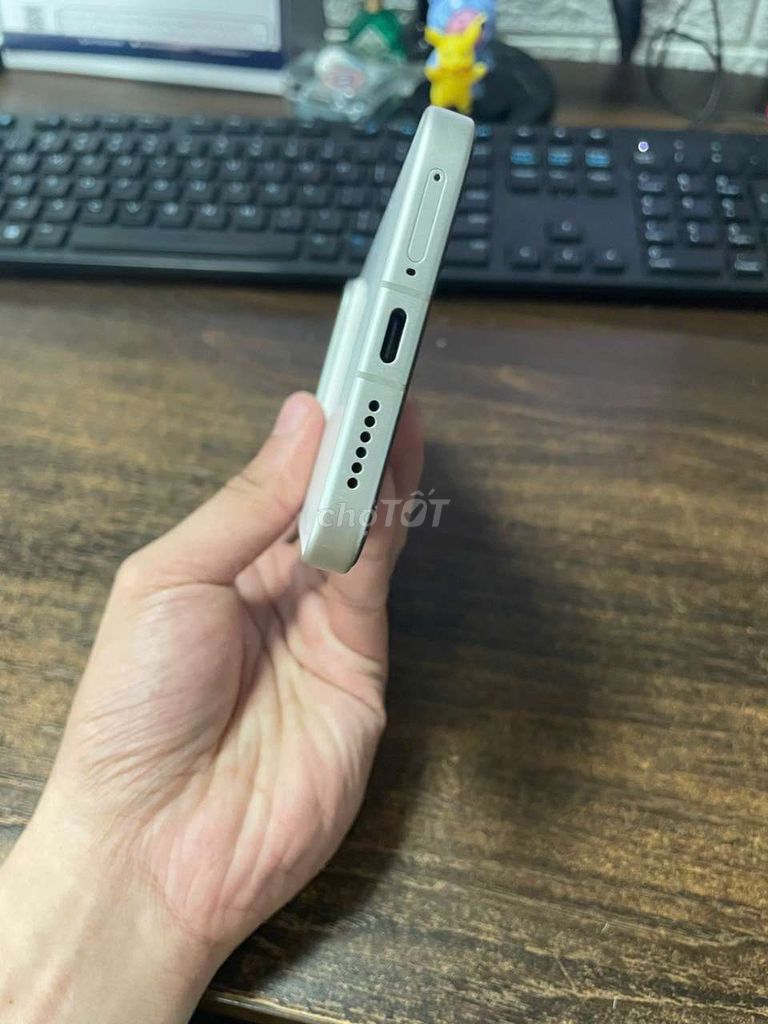Xiaomi 17 Pro Max Trắng 528GB 12GB Like New. Mua bán Điện thoại tại Thị xã Tân Uyên Bình Dương được đăng bởi Quốc Huy hình 1