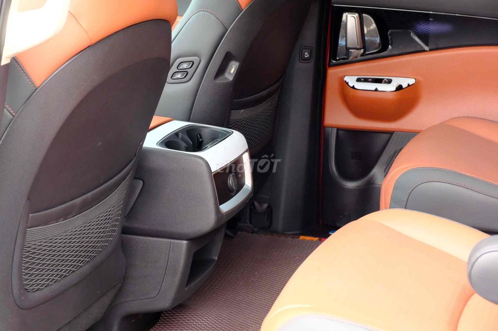 Kia Carnival 2024 Signature dầu-odo 25000 km. Mua bán Ô tô tại Thành phố Thủ Đức Tp Hồ Chí Minh được đăng bởi Khương Duy Ô Tô Lướt hình 19