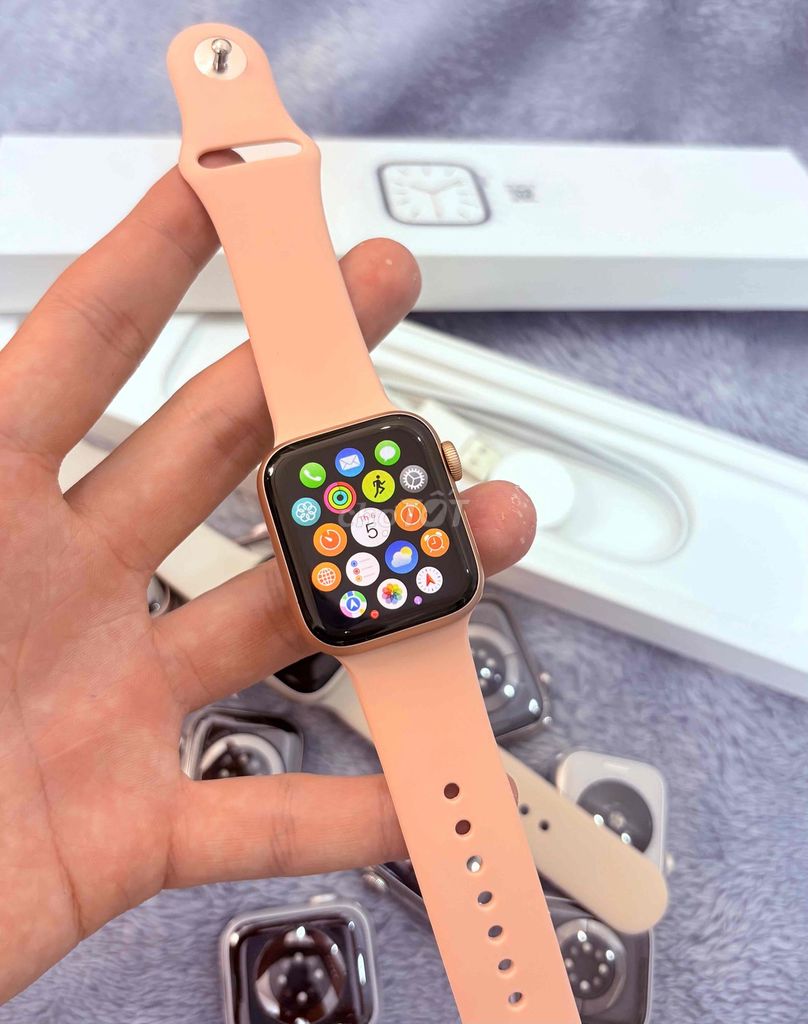 Apple Watch S6 40mm Nhôm Hồng Nữ. Mua bán Thiết bị đeo thông minh tại Quận Thanh Xuân Hà Nội được đăng bởi Duy Nguyễn hình 1