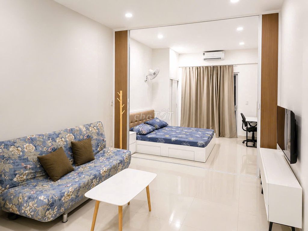 Аренда · 1 комн. · 42 м² · Quận 7, ул. Nguyễn Hữu Thọ
