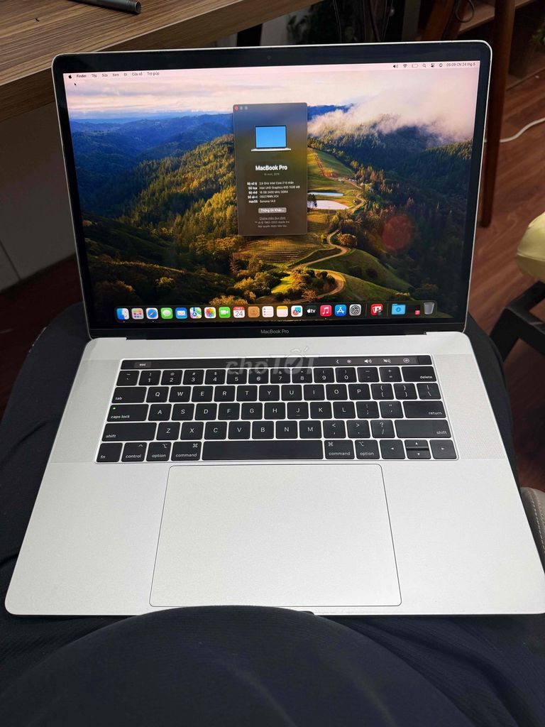 Apple MacBook Pro i7 15 inch 16GB/256GB. Mua bán Laptop tại Quận 12 Tp Hồ Chí Minh được đăng bởi Ngọc Sơn hình 1