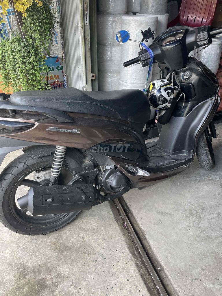 không dùng nữa nên bán rẻ cho anh em về đi làm. Mua bán Xe máy tại Quận Gò Vấp Tp Hồ Chí Minh được đăng bởi Sang Decor hình 1