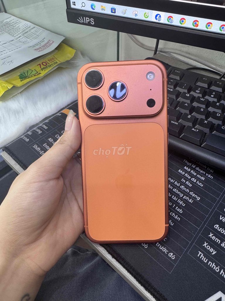 Apple iPhone 17 Pro màu Cam. Mua bán Điện thoại tại Quận Hai Bà Trưng Hà Nội được đăng bởi Linh Linhh hình 1