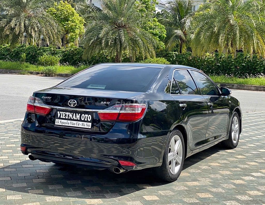 CAMRY 2.5Q cao cấp SX 2017 Mới 80%. Mua bán Ô tô tại Quận Long Biên Hà Nội được đăng bởi VIETNAM OTO hình 6