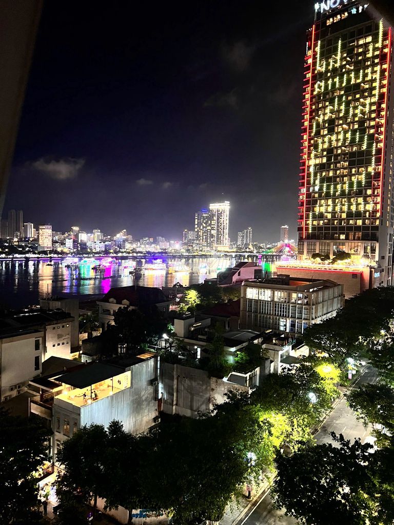 2-bedroom apartment facing the Hàn river and fireworks — photo 7