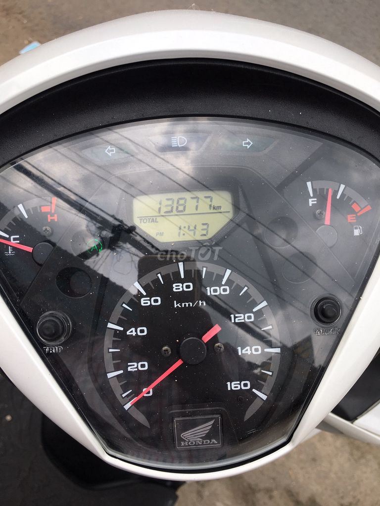 0915616161 - Honda SH125 trắng đen 2014 xe cực lướt máy zin100%